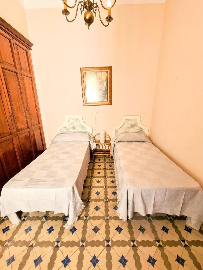 La Traviata - Bunol Apart otel Dış mekan fotoğraf